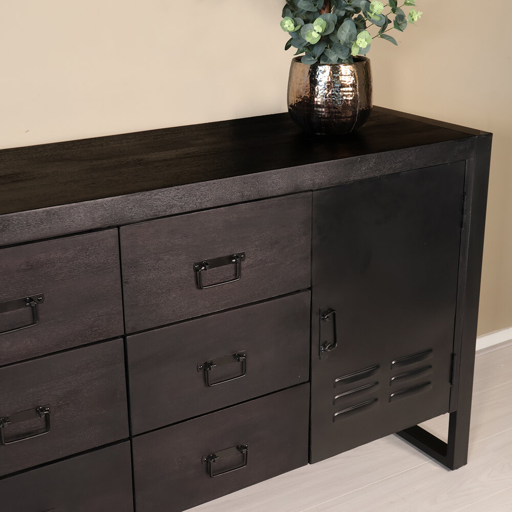 Dressoir mangohout Jazzy zwart industrieel 180x85cm Dressoir mangohout Jazzy zwart industrieel 180x85cm