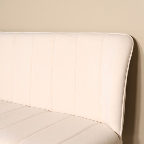 Lizzely Garden & Living Eetkamerbank 180cm Sally velvet creme 3 zits bank Lizzely Garden & Living Eetkamerbank 180cm Sally velvet creme 3 zits bank