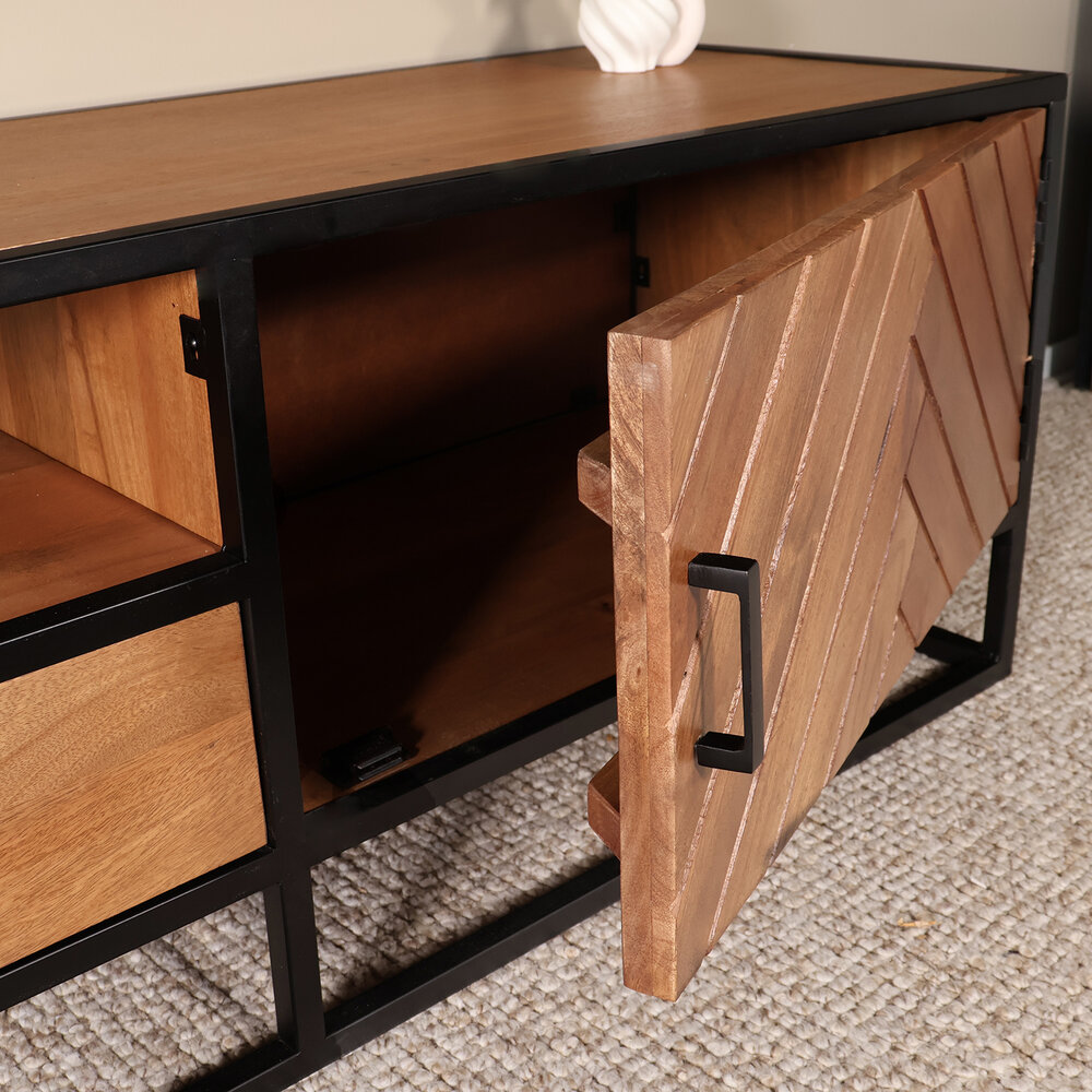 TV meubel industrieel Danae bruin visgraat mangohout 210cm TV meubel industrieel Danae bruin visgraat mangohout 210cm