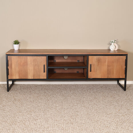 Lizzely Garden & Living TV meubel industrieel Liv bruin mangohout 150cm lengte Lizzely Garden & Living TV meubel industrieel Liv bruin mangohout 150cm lengte