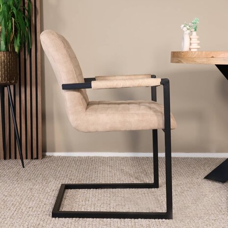 Lizzely Garden & Living Eetkamerstoel met armleuning zand microvezel Noor