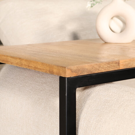 Lizzely Garden & Living Bijzettafel Industrieel Jerry 74cm lichtbruin mangohout Lizzely Garden & Living Bijzettafel Industrieel Jerry 74cm lichtbruin mangohout
