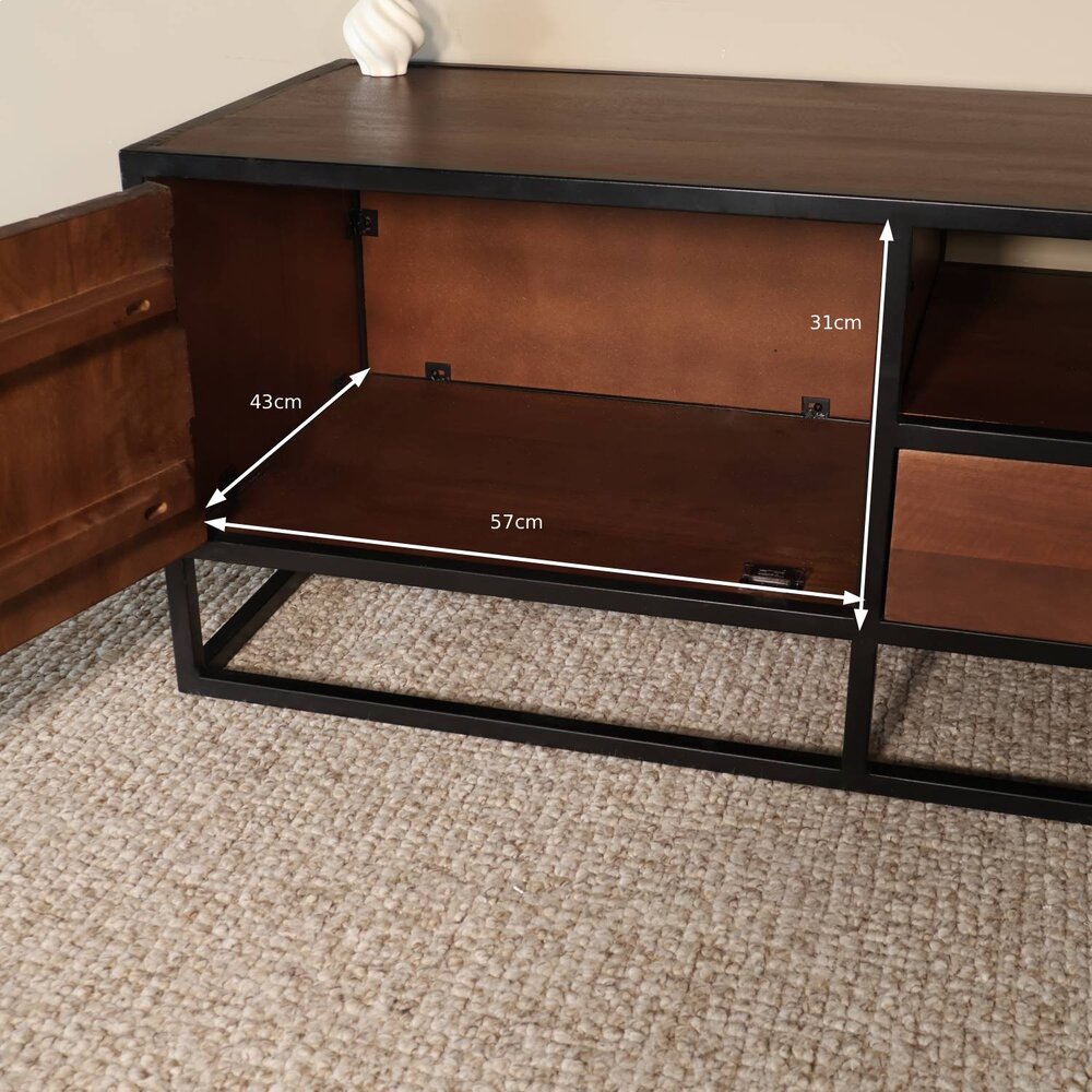 TV meubel industrieel Danae walnoot visgraat mangohout 180cm TV meubel industrieel Danae walnoot visgraat mangohout 180cm