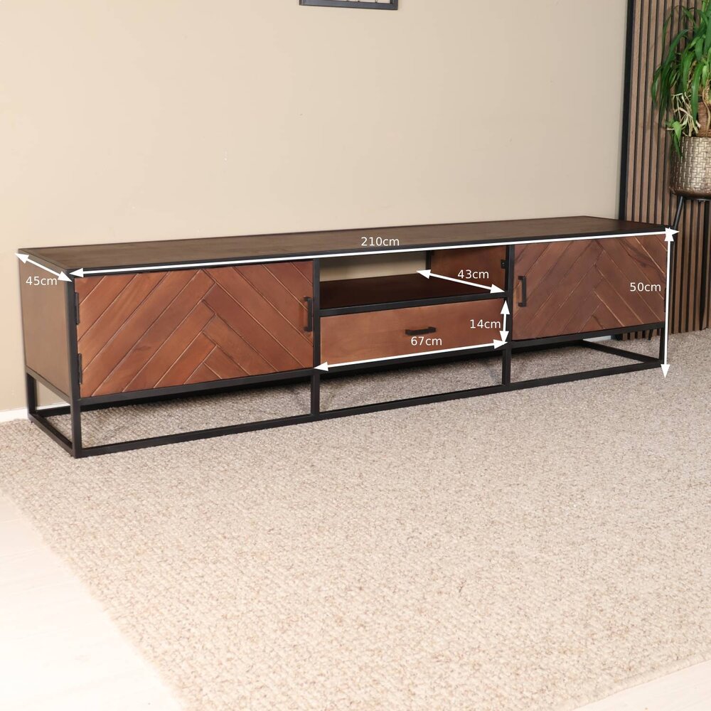 TV meubel industrieel Danae walnoot visgraat mangohout 210cm TV meubel industrieel Danae walnoot visgraat mangohout 210cm