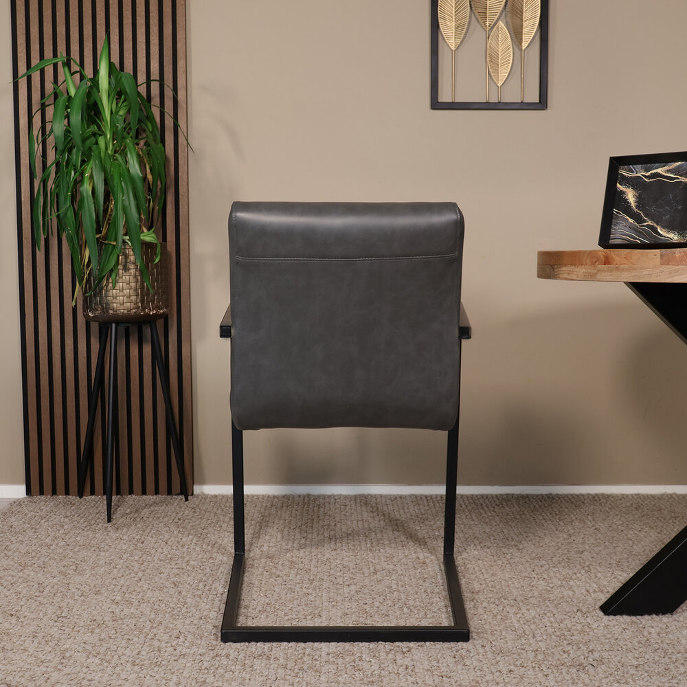 Eetkamerstoel met armleuning antraciet Noor industrieel design eetstoel Eetkamerstoel met armleuning antraciet Noor industrieel design eetstoel