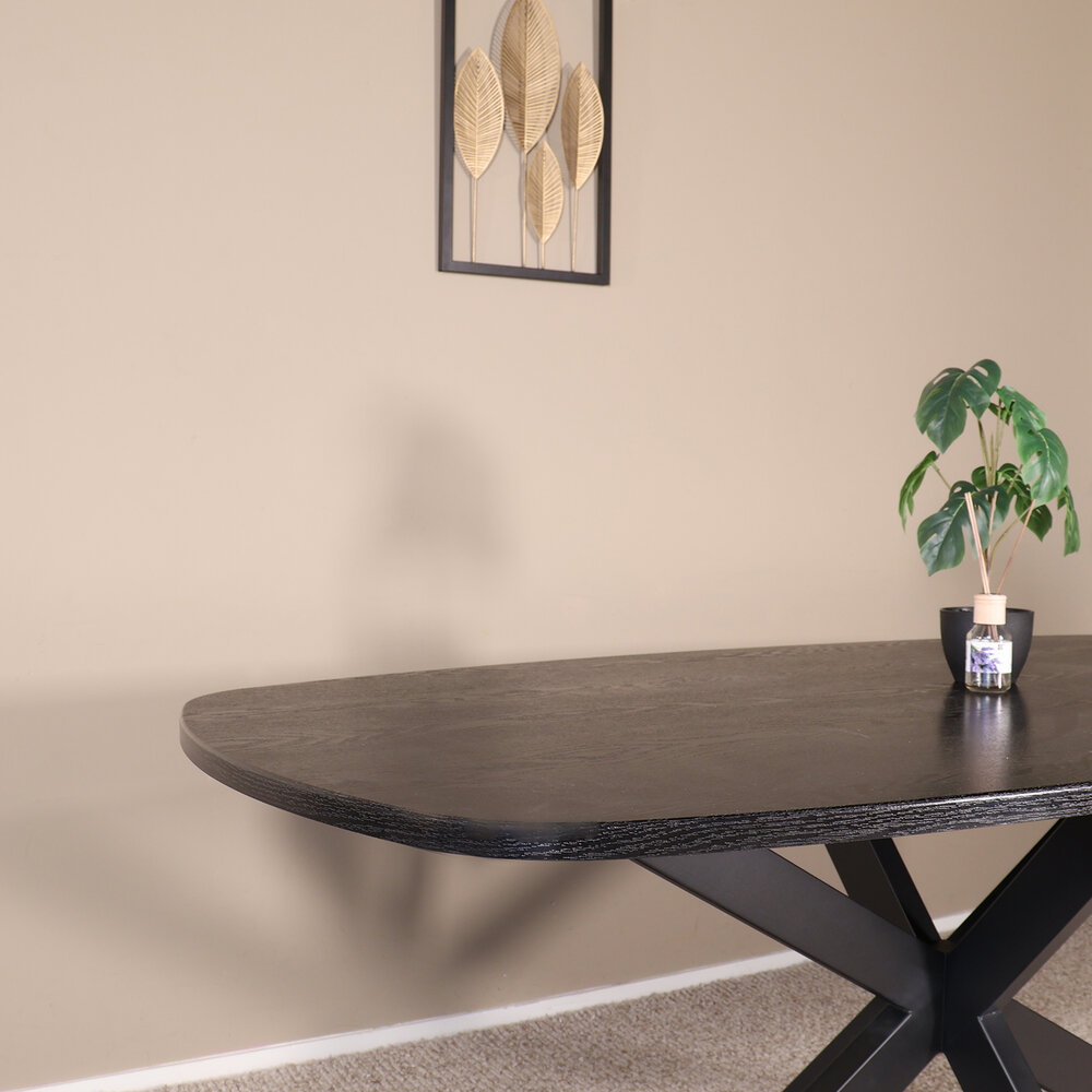Eettafel Deens ovaal 180cm zwart Hero ovale eettafel Eettafel Deens ovaal 180cm zwart Hero ovale eettafel