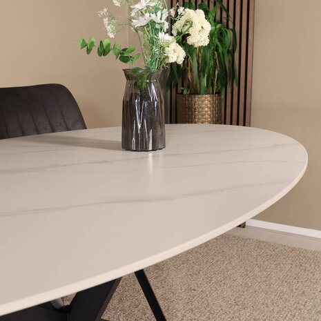 Lizzely Garden & Living Eettafel ovaal 160cm Figo marmerlook wit ovale tafel steen Lizzely Garden & Living Eettafel ovaal 160cm Figo marmerlook wit ovale tafel steen