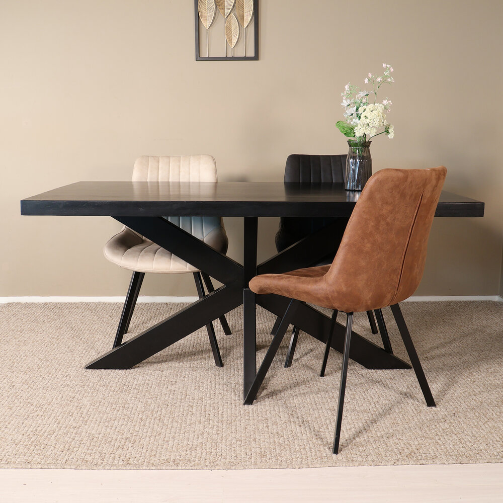 Tweedekans model: Eettafel langwerpig mangohout 160cm zwart John langwerpige tafel duurzaam mango eetkamertafel