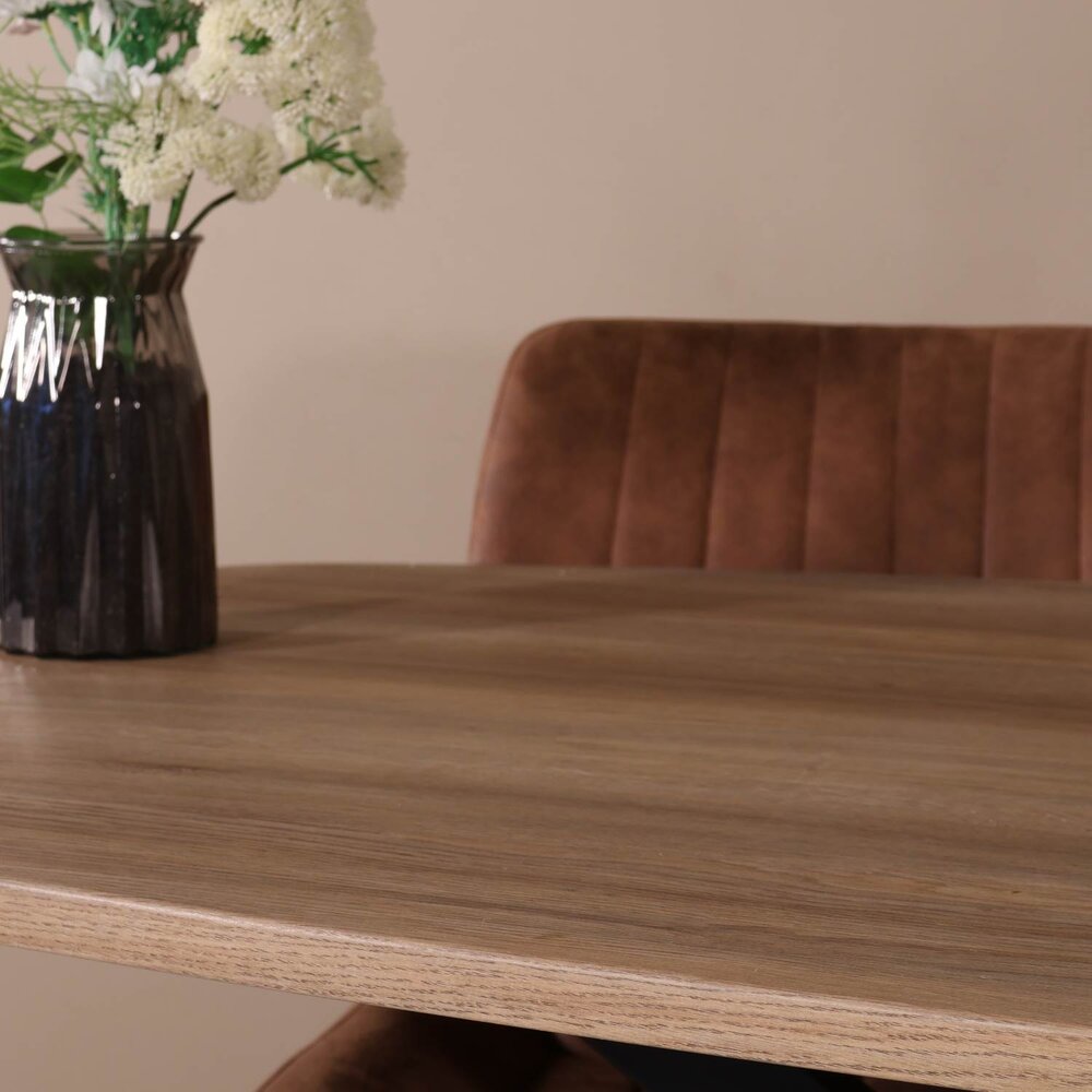 Eettafel Deens ovaal 160cm licht bruin Hero ovale eettafel Eettafel Deens ovaal 160cm licht bruin Hero ovale eettafel