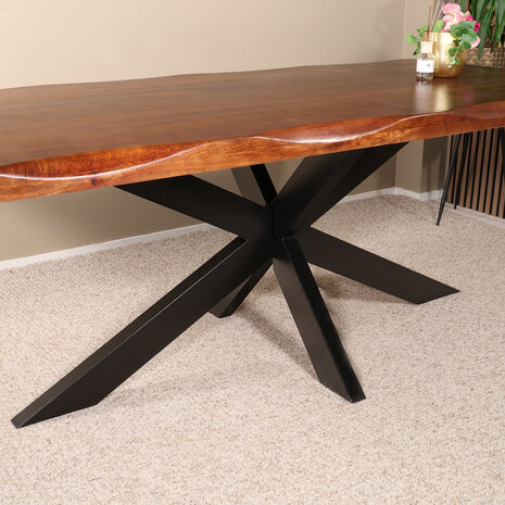 Lizzely Garden & Living Eettafel boomstam mangohout 200cm Indiana industriële duurzaam boomstamtafel mango Lizzely Garden & Living Eettafel boomstam mangohout 200cm Indiana industriële duurzaam boomstamtafel mango