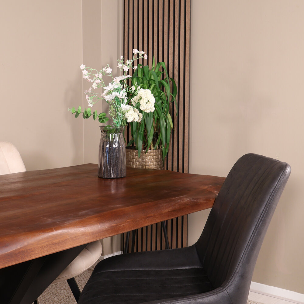 Eettafel boomstam mangohout 180cm Indiana industriële duurzaam boomstamtafel mango Eettafel boomstam mangohout 180cm Indiana industriële duurzaam boomstamtafel mango