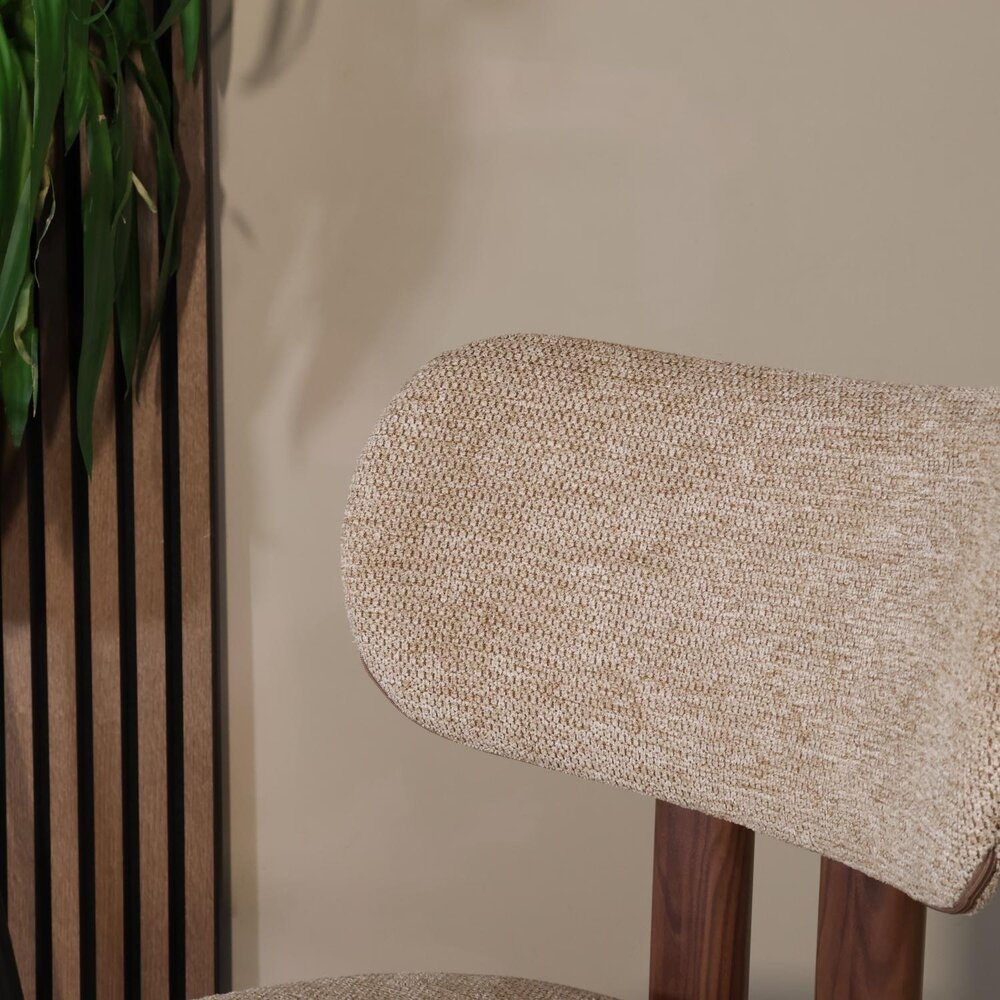 Eetkamerstoel Naomi walnoot bruin