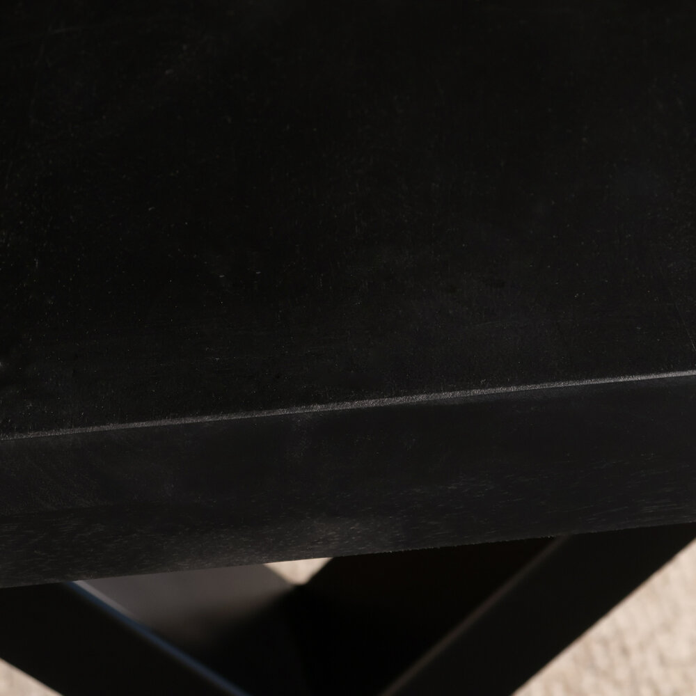 Eettafel rechthoekig mangohout Xavier zwart 180cm duurzaam tafel met X-poot mango eetkamertafel rechthoek hout