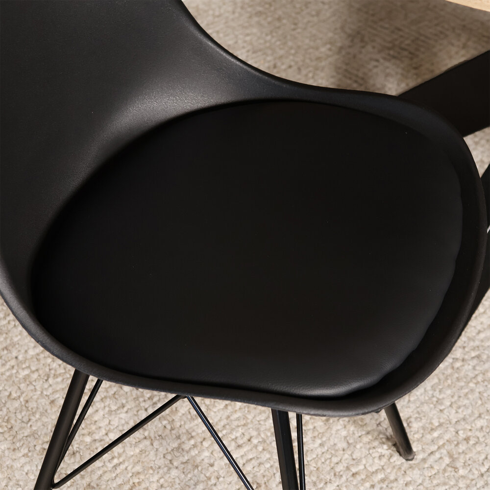 Eetkamerstoel Avy met zitvulling zwart eetstoel