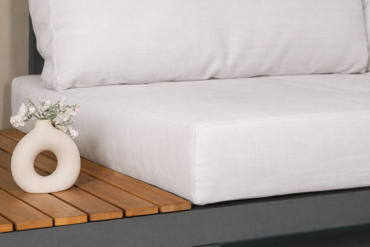 Loungeset 5-zits aluminium en acaciahout wit Darcio met bijzettafel Loungeset 5-zits aluminium en acaciahout wit Darcio met bijzettafel