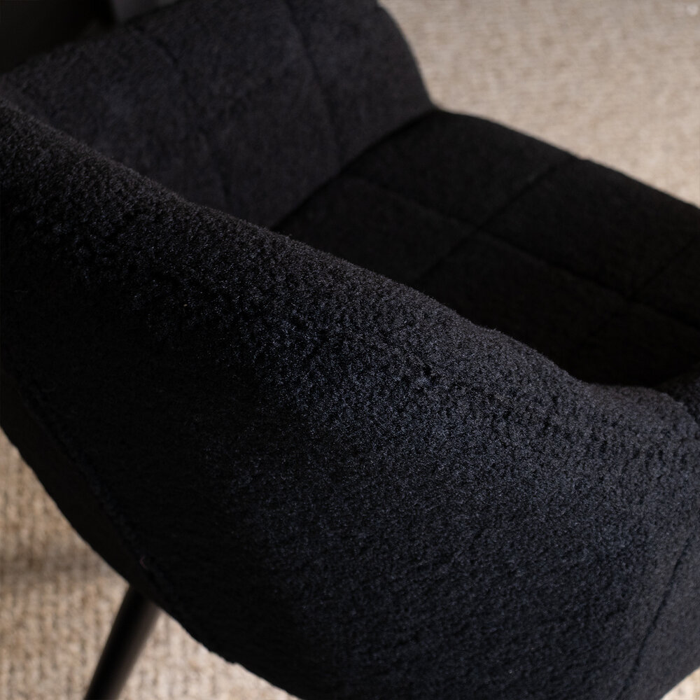 Eetkamerstoel met armleuning Barbara zwart teddy eetstoel