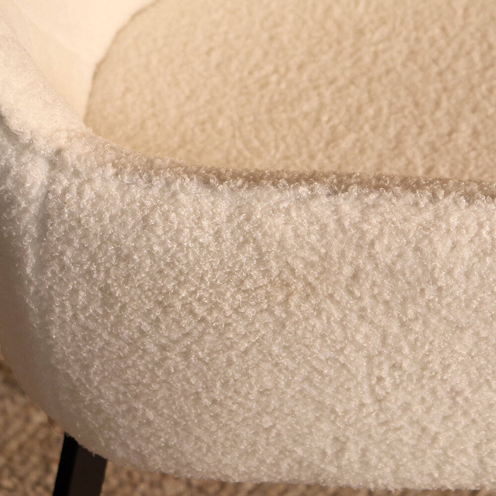 Eetkamerstoel met armleuning Yurgan teddy gebroken wit eetstoel