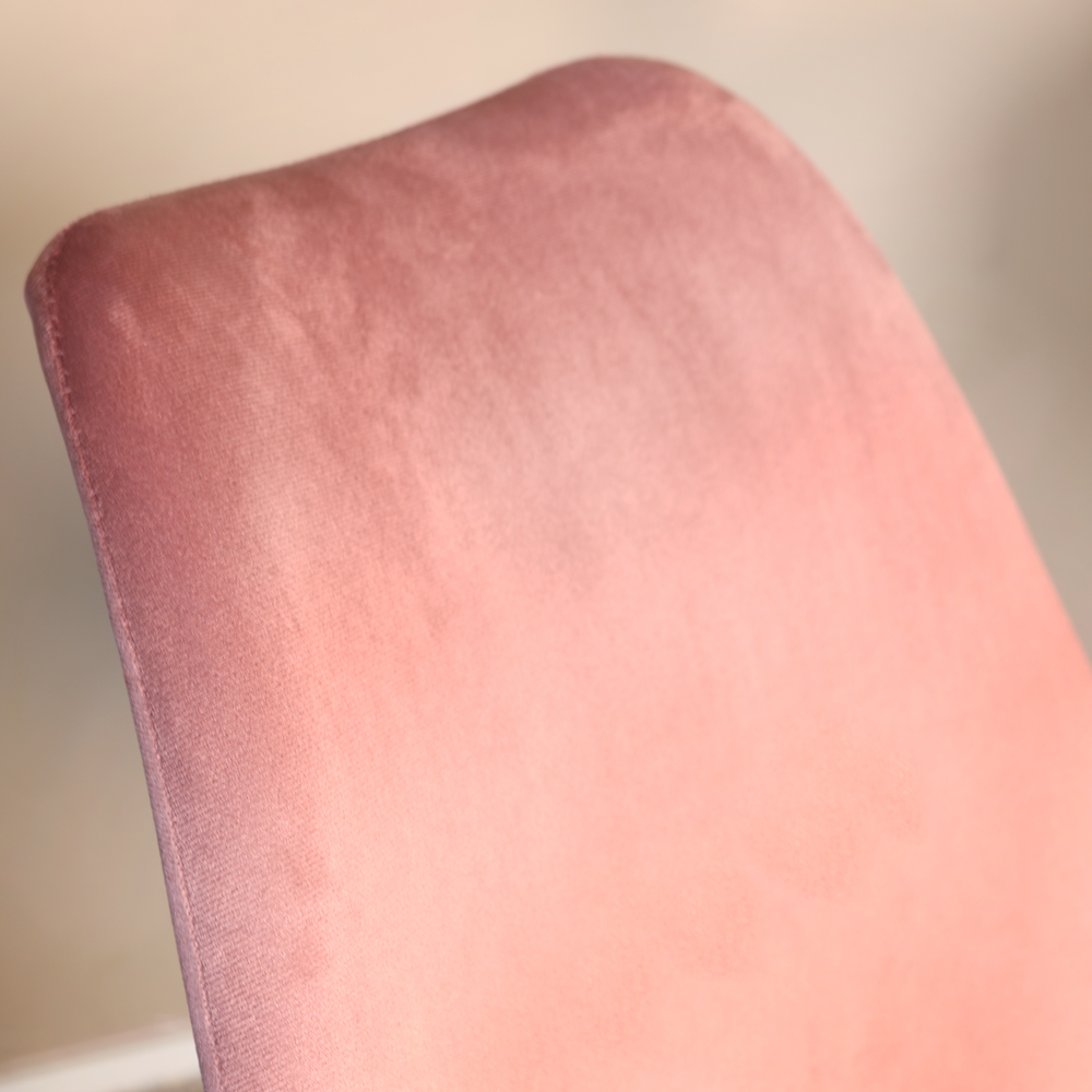 Eetkamerstoel Viga roze velvet eetstoel