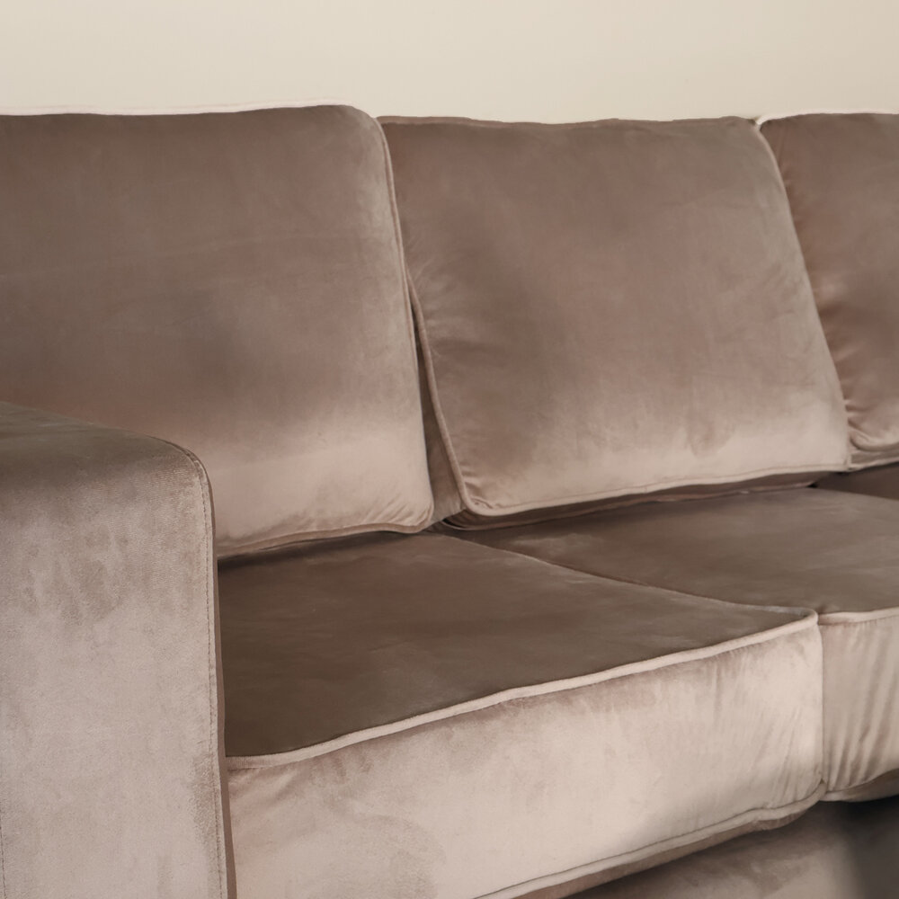Hoekbank design Venna 200cm bank champagne velvet loungebank zowel links als rechts bankstel Hoekbank design Venna 200cm bank champagne velvet loungebank zowel links als rechts bankstel