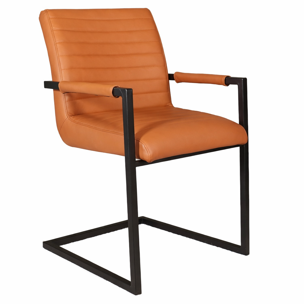 Eetkamerstoel met armleuning cognac Noor industrieel design eetstoel