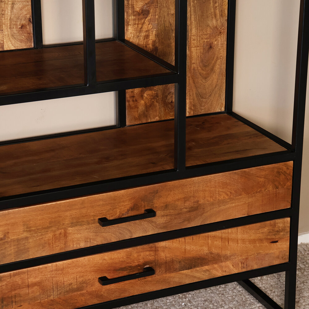 Kast bruin industrieel Xavi mangohout 180cm hoog vakkenkast wandkast Kast bruin industrieel Xavi mangohout 180cm hoog vakkenkast wandkast