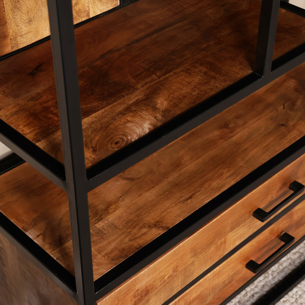Kast bruin industrieel Xavi mangohout 180cm hoog vakkenkast wandkast Kast bruin industrieel Xavi mangohout 180cm hoog vakkenkast wandkast
