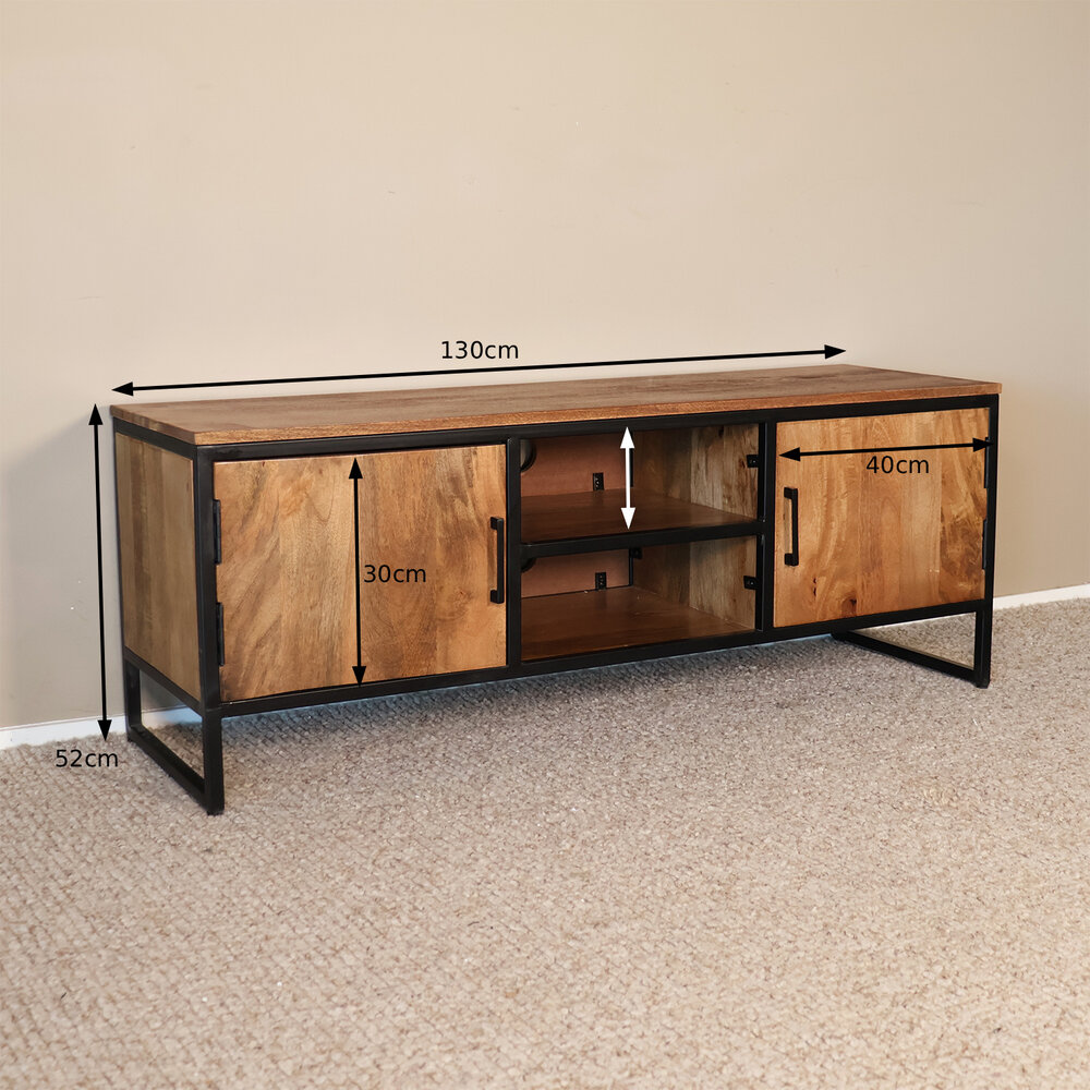 TV meubel industrieel Liv duurzaam mangohout 130cm lengte mango