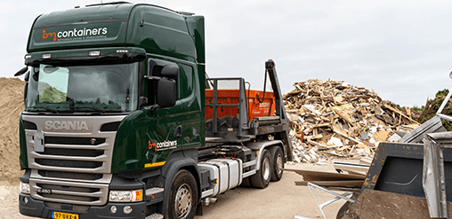 grond Container die geleegd wordt