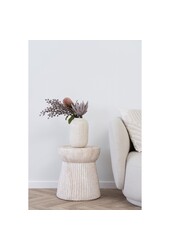 Bonn Beistelltisch – Natur, Fiberclay mit Rillendesign, ø37x43 cm