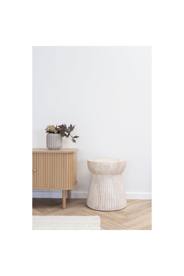 Bonn Beistelltisch – Natur, Fiberclay mit Rillendesign, ø37x43 cm