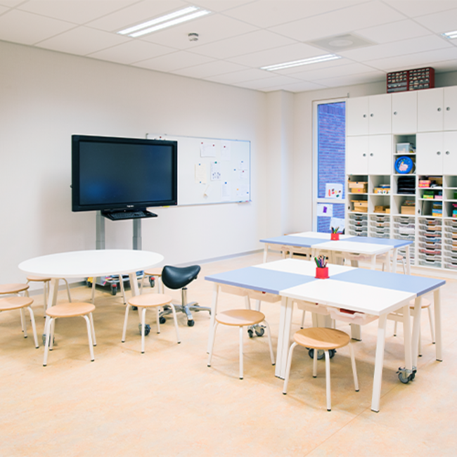 Fris & Stoer ronde tafel met uitsparing