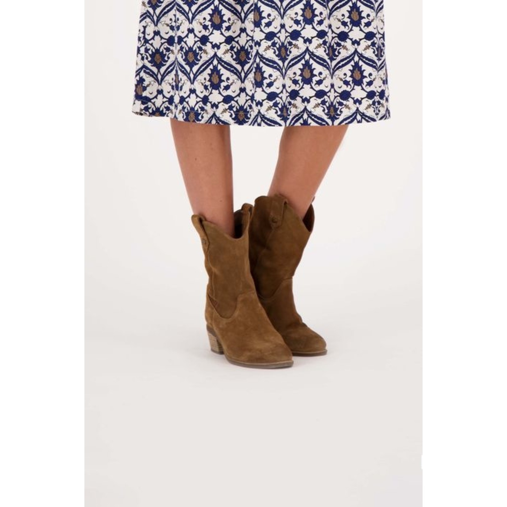 ZUSSS Suede enkellaarsjes camel maat 37