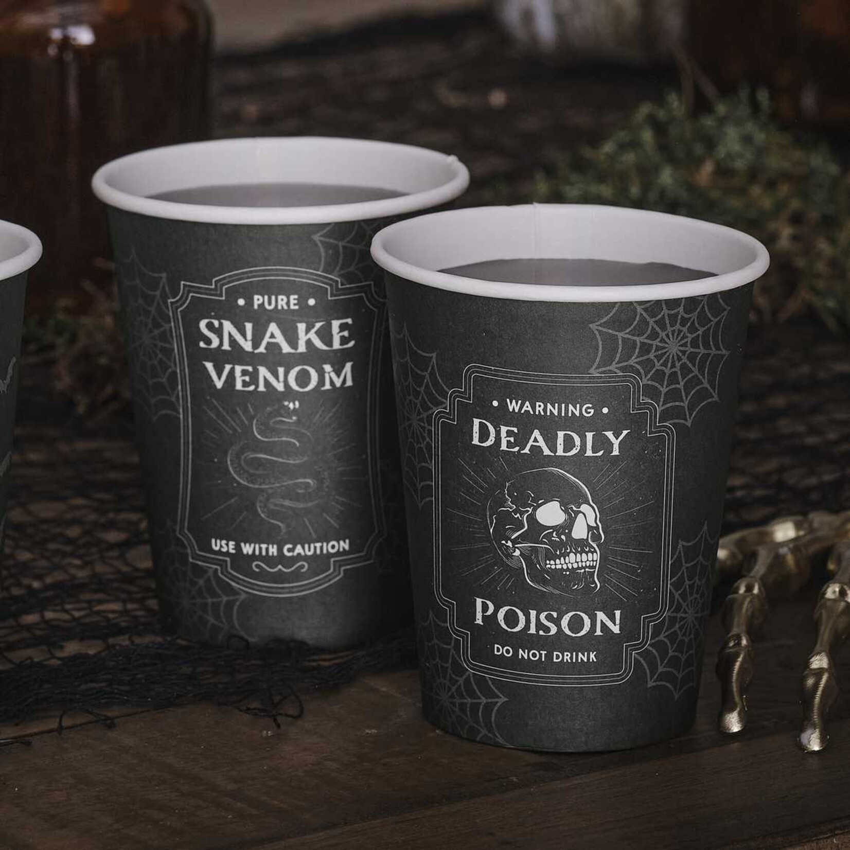 Ginger Ray BLACK POTION LABEL HALLOWEEN PARTY PAPER CUPS