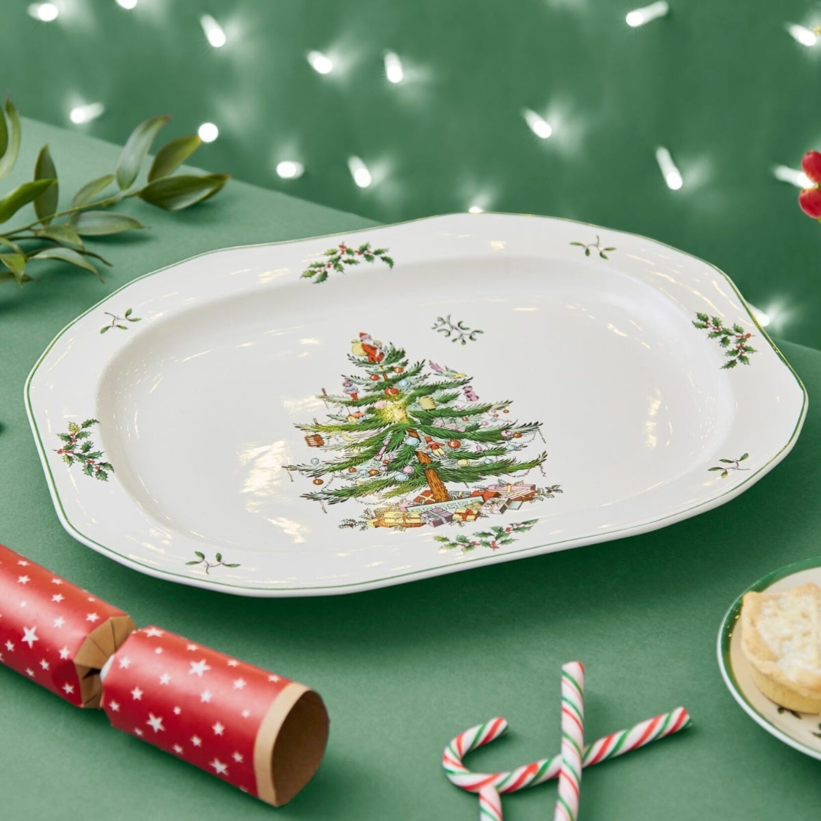 SPODE OVALEN SERVEERSCHAAL KERSTBOOM 35CM
