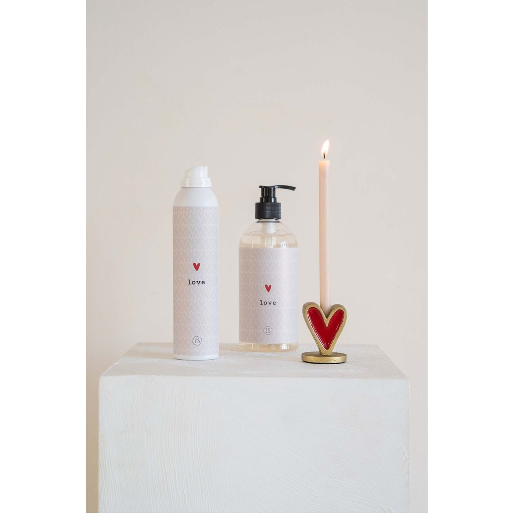 ZUSSS METALEN KANDELAAR HARTJE ROOD GOUD