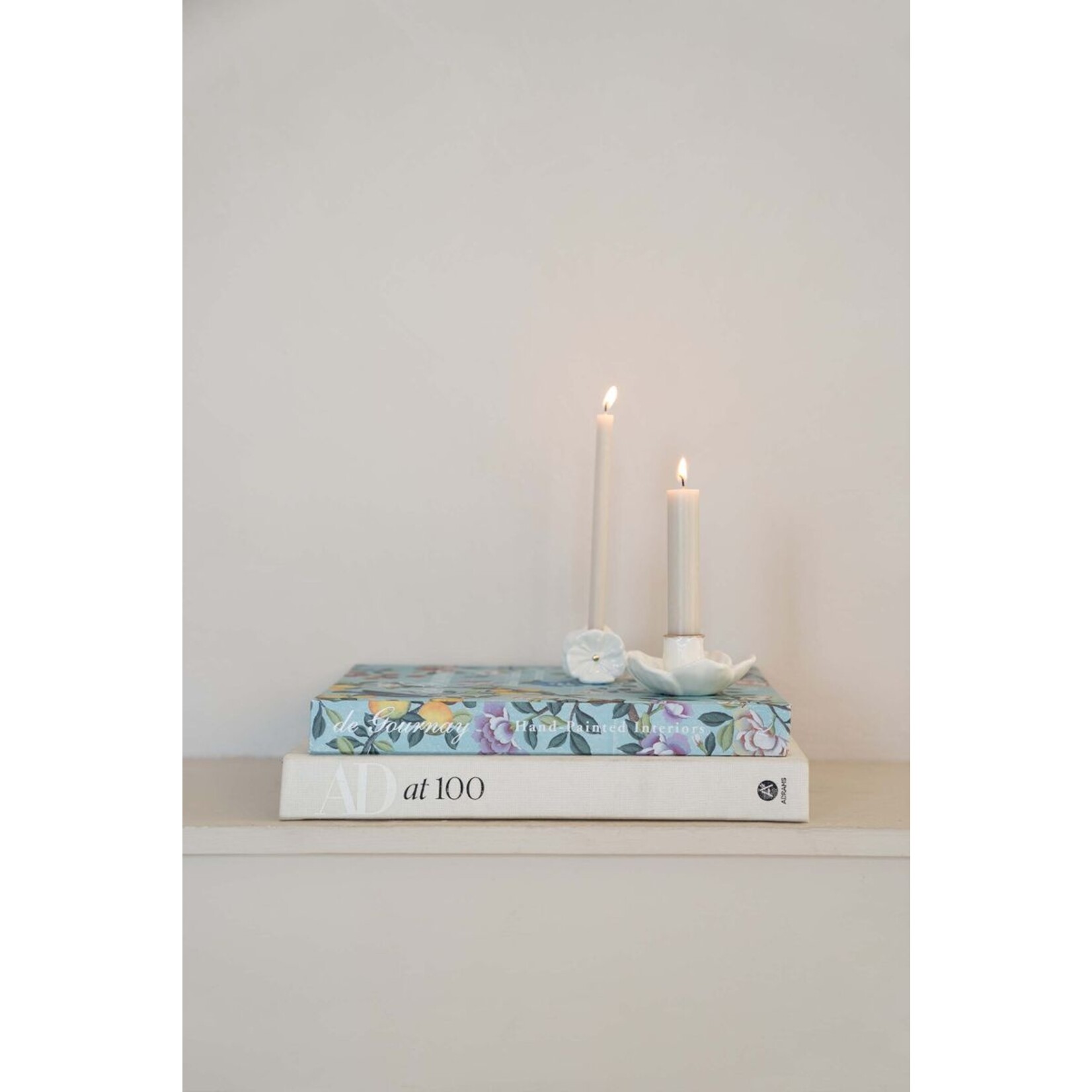 ZUSSS KERAMIEKEN KANDELAAR BLOEM WIT