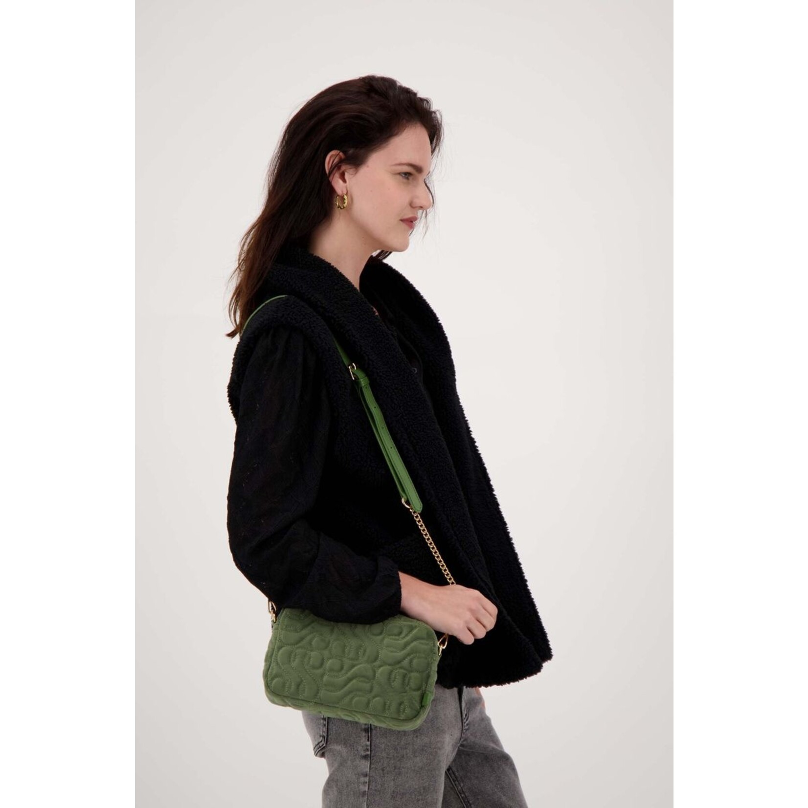 ZUSSS SCHOUDERTASJE MET STIKSELS DONKERGROEN