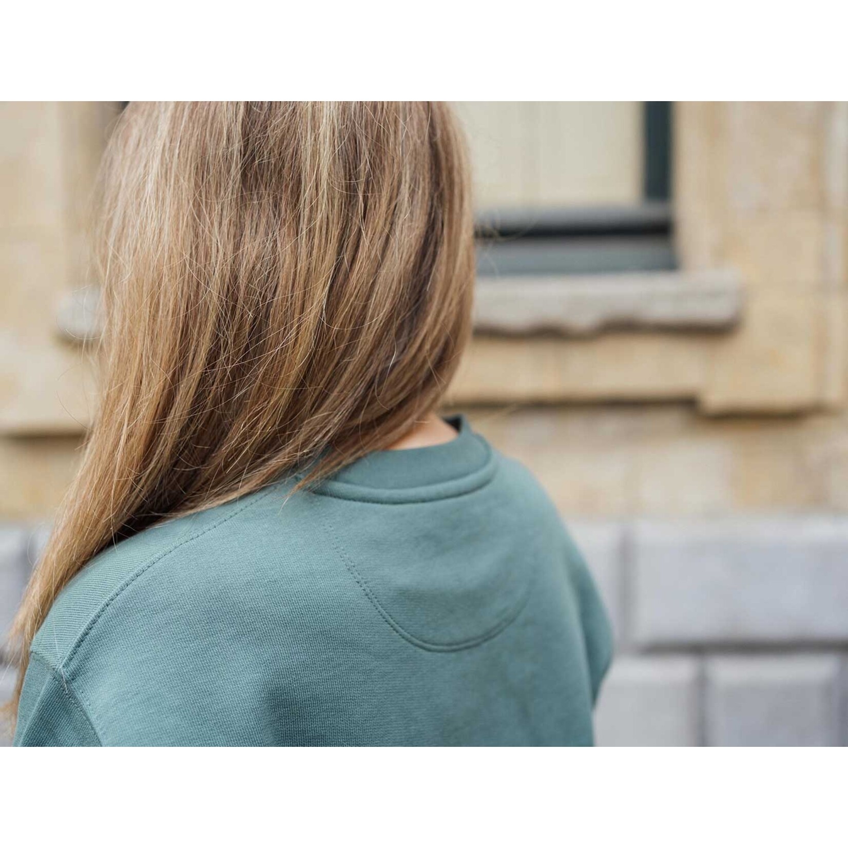 KLEIR SWEATER KEMDEUST GROEN MAAT M