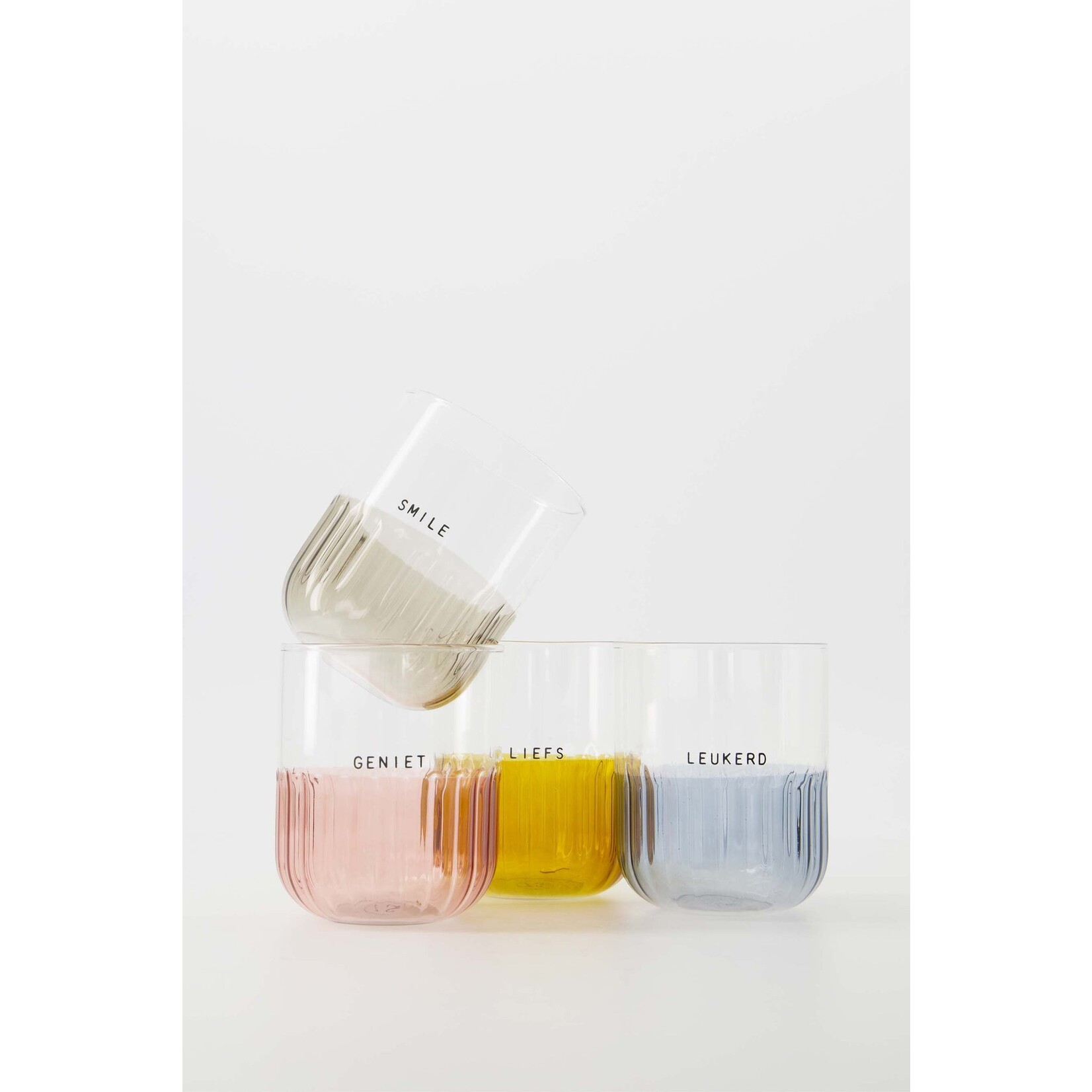 ZUSSS DRINKGLAS LIEFS TRANSPARANT/OKER
