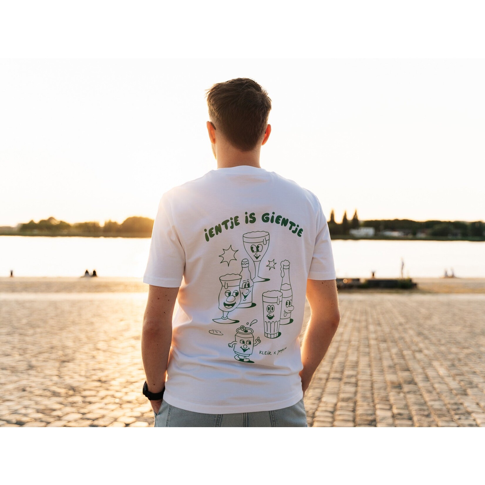 KLEIR T-SHIRT IENTJE IS GIENTJE MAAT XL