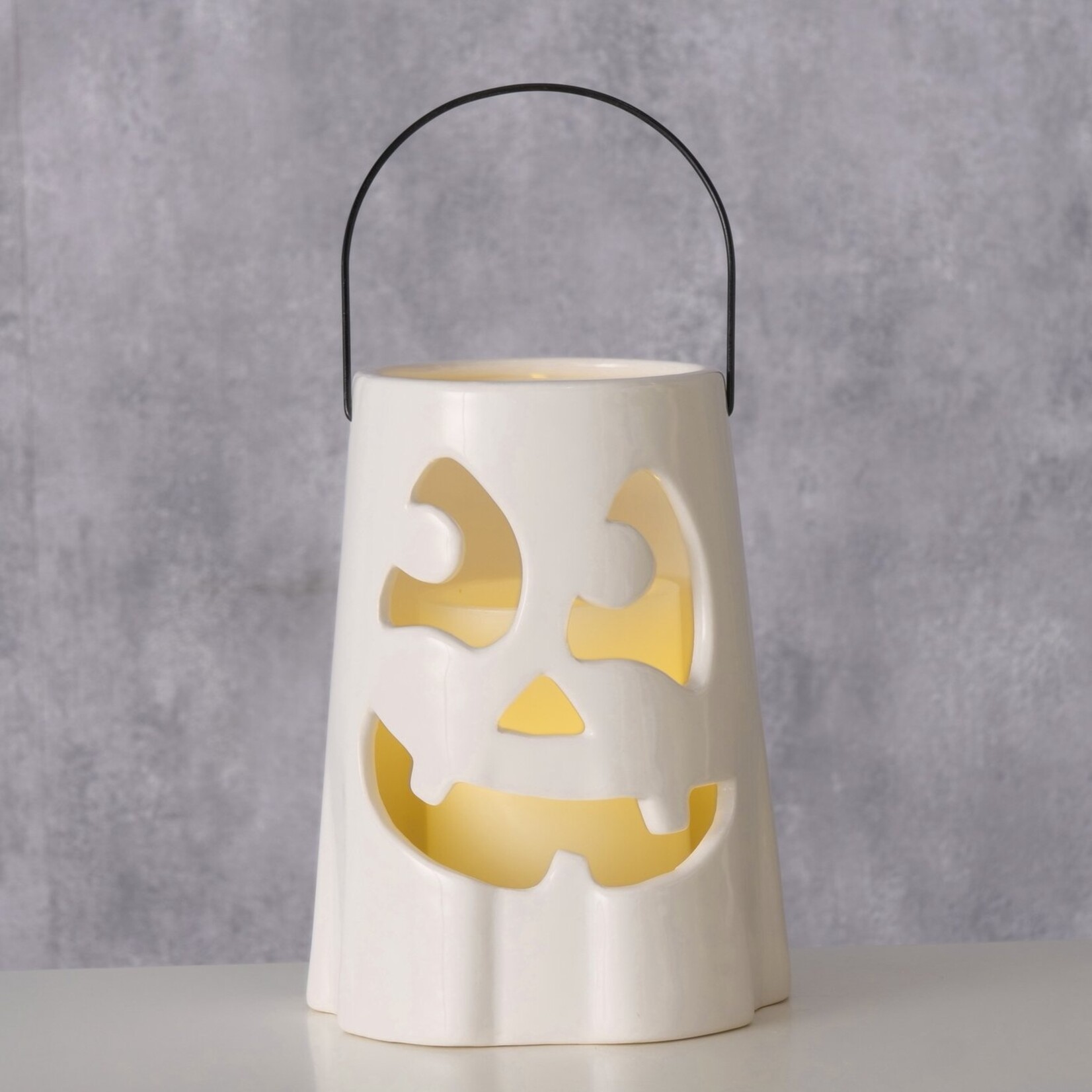 WINDLICHT BOU ROND H:17.80CM STEEN WIT