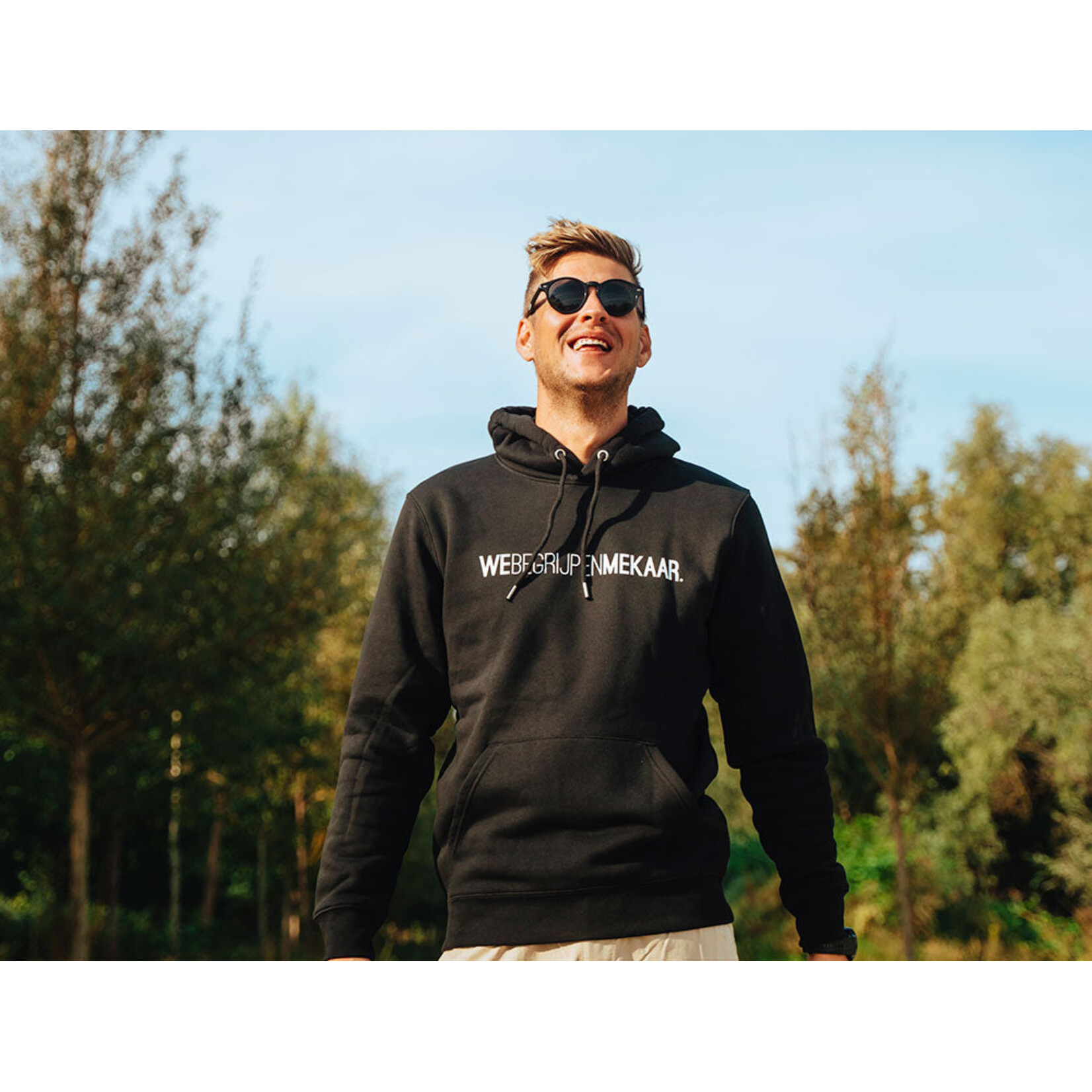 HOODIE ZWART WEBEGRIJPENMEKAAR XXL