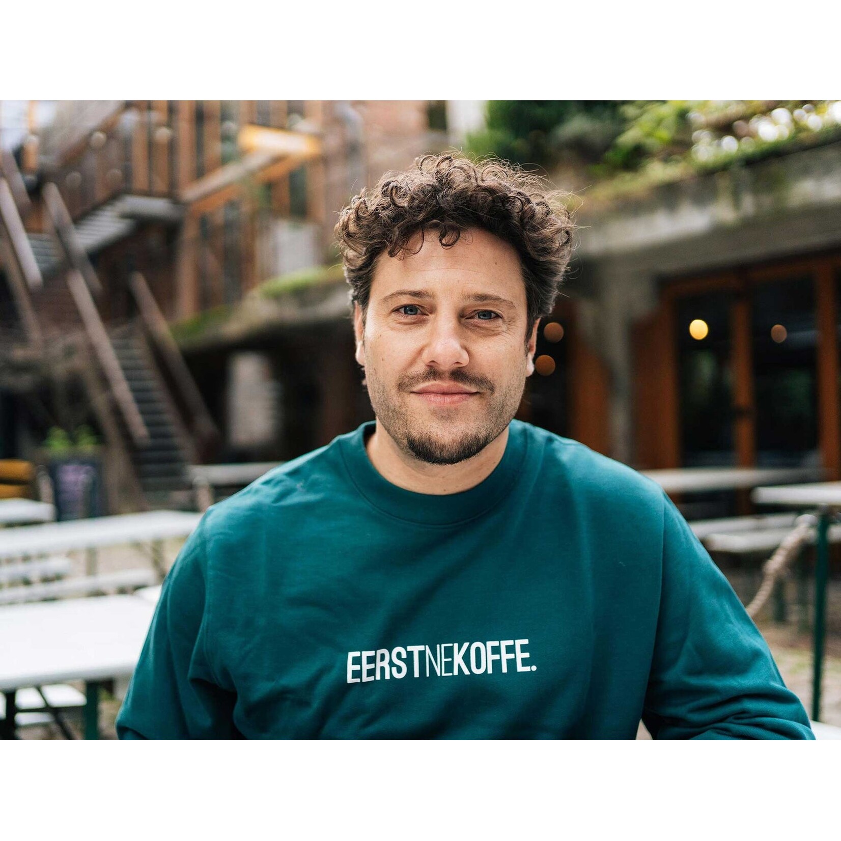 KLEIR SWEATER EERSTNEKOFFE MAAT M