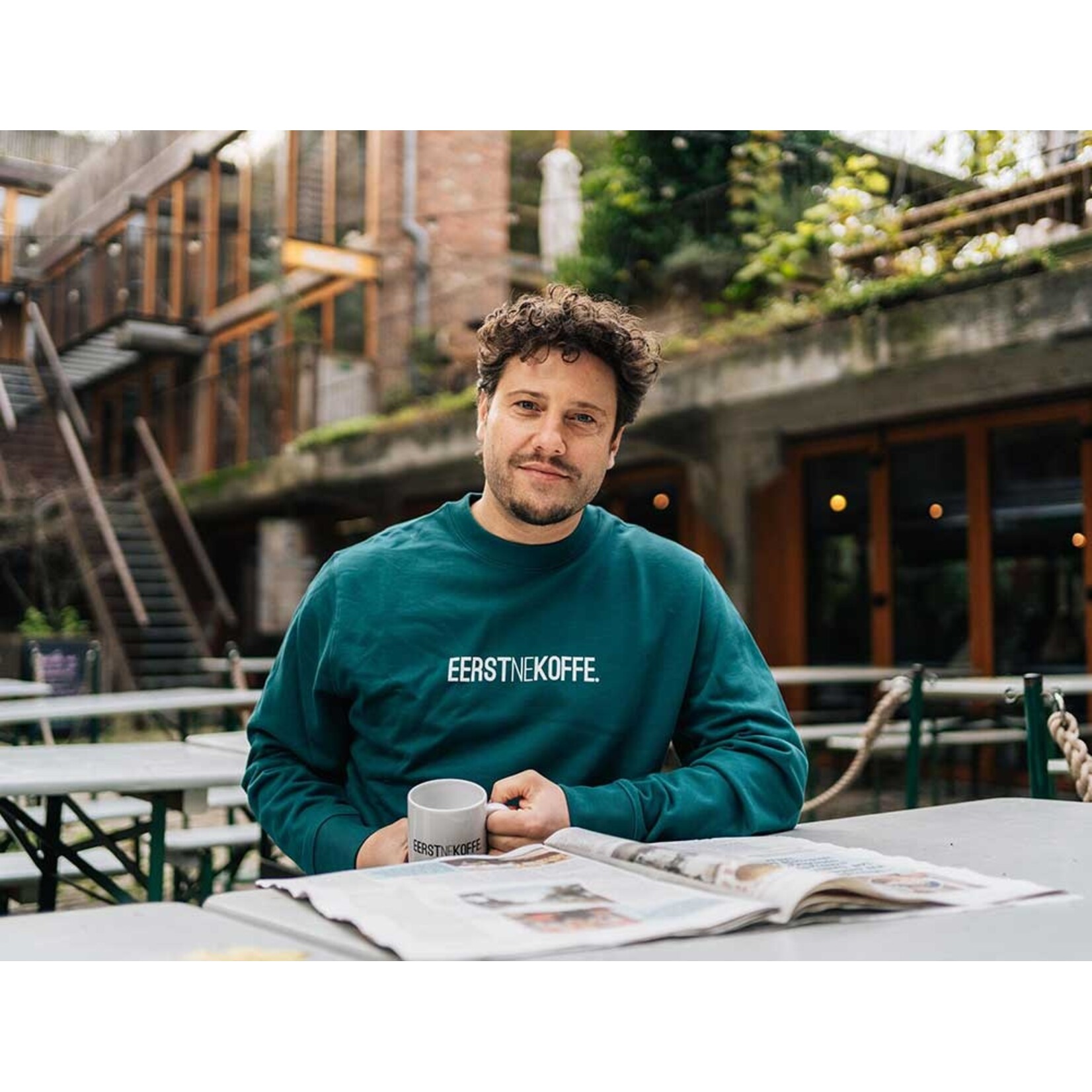 KLEIR SWEATER EERSTNEKOFFE MAAT M