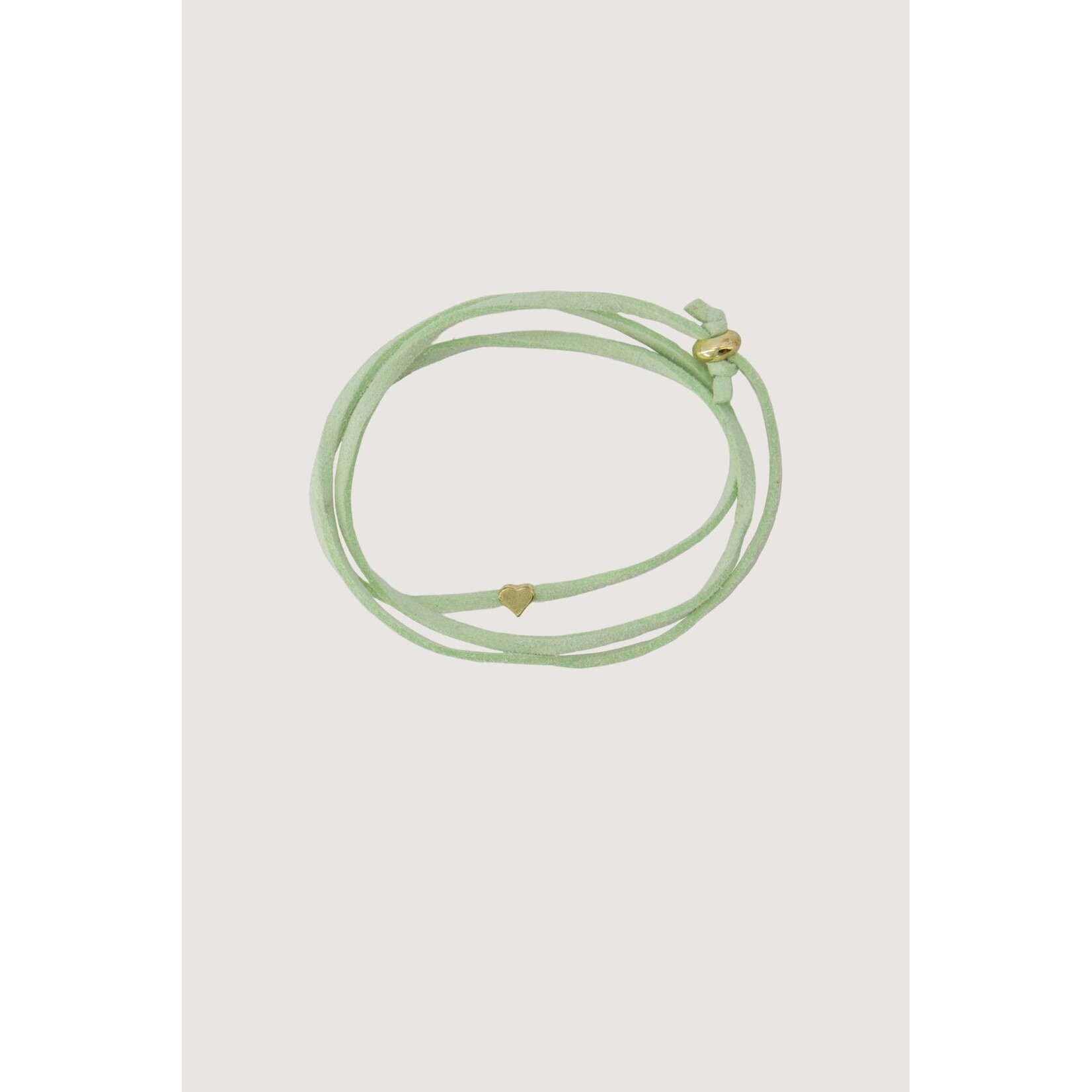 ZUSSS ARMBAND MET HART IMMITATIE SUEDE CORNFLOWER BLUE