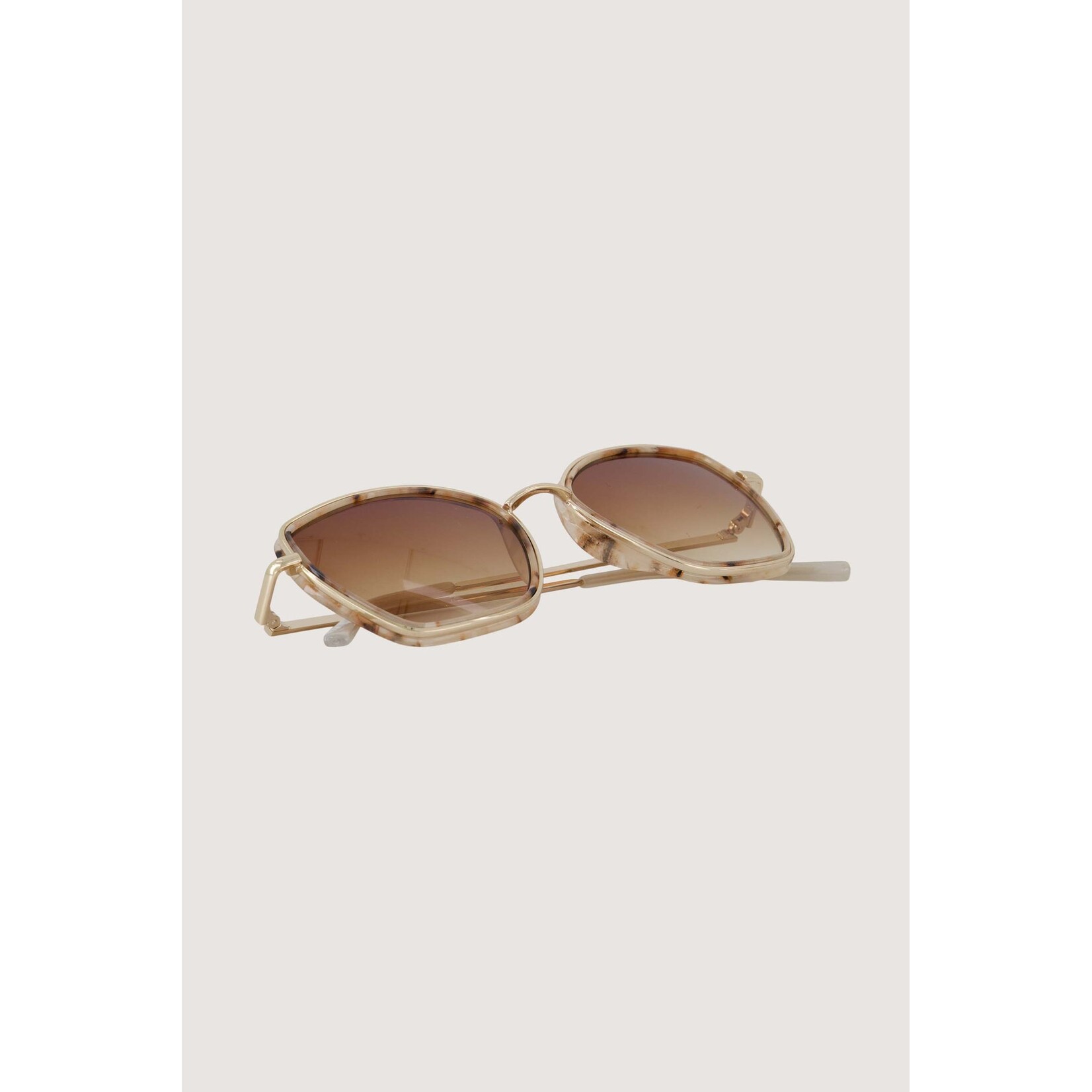 ZUSSS Piloten zonnebril met hoeken incl koker