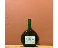 Guzqía 1998
