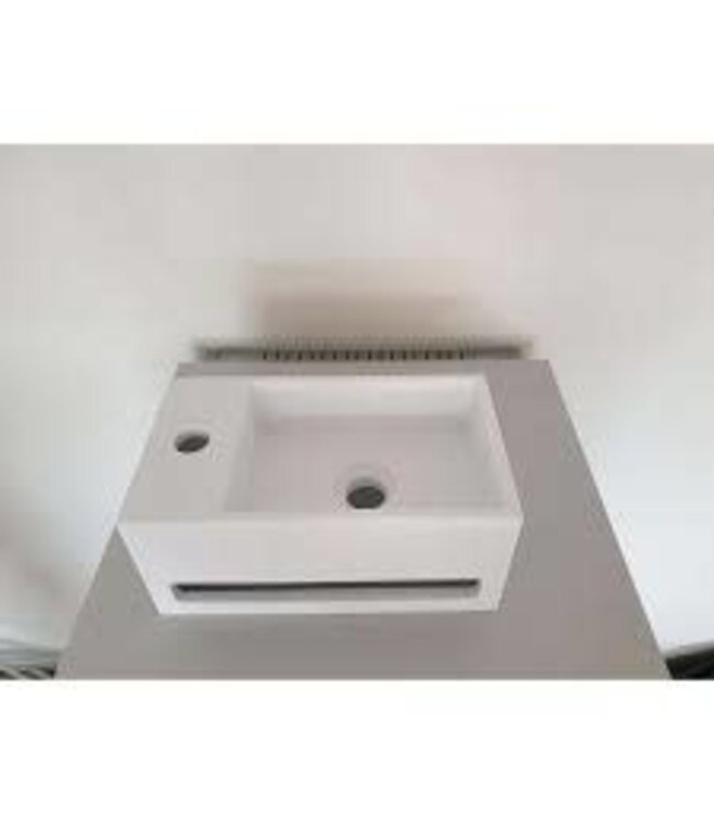 Wiesbaden Julia fontein links Solid surface 35 x 20 x 16 cm mat wit