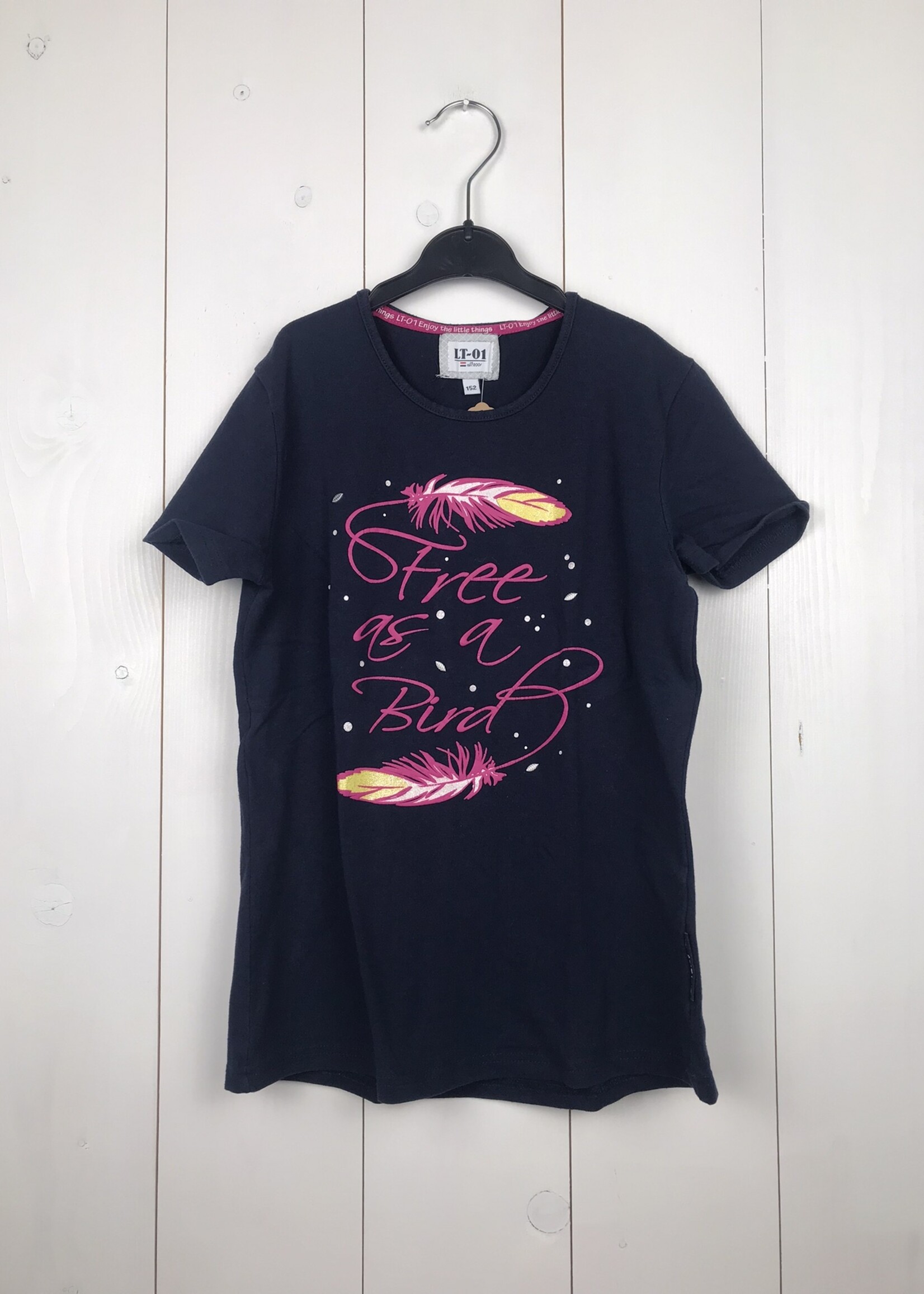 Lt01 T-shirt