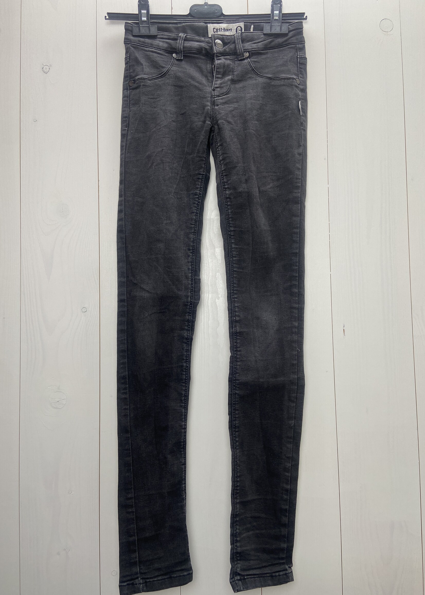 Cost:bart Jeans